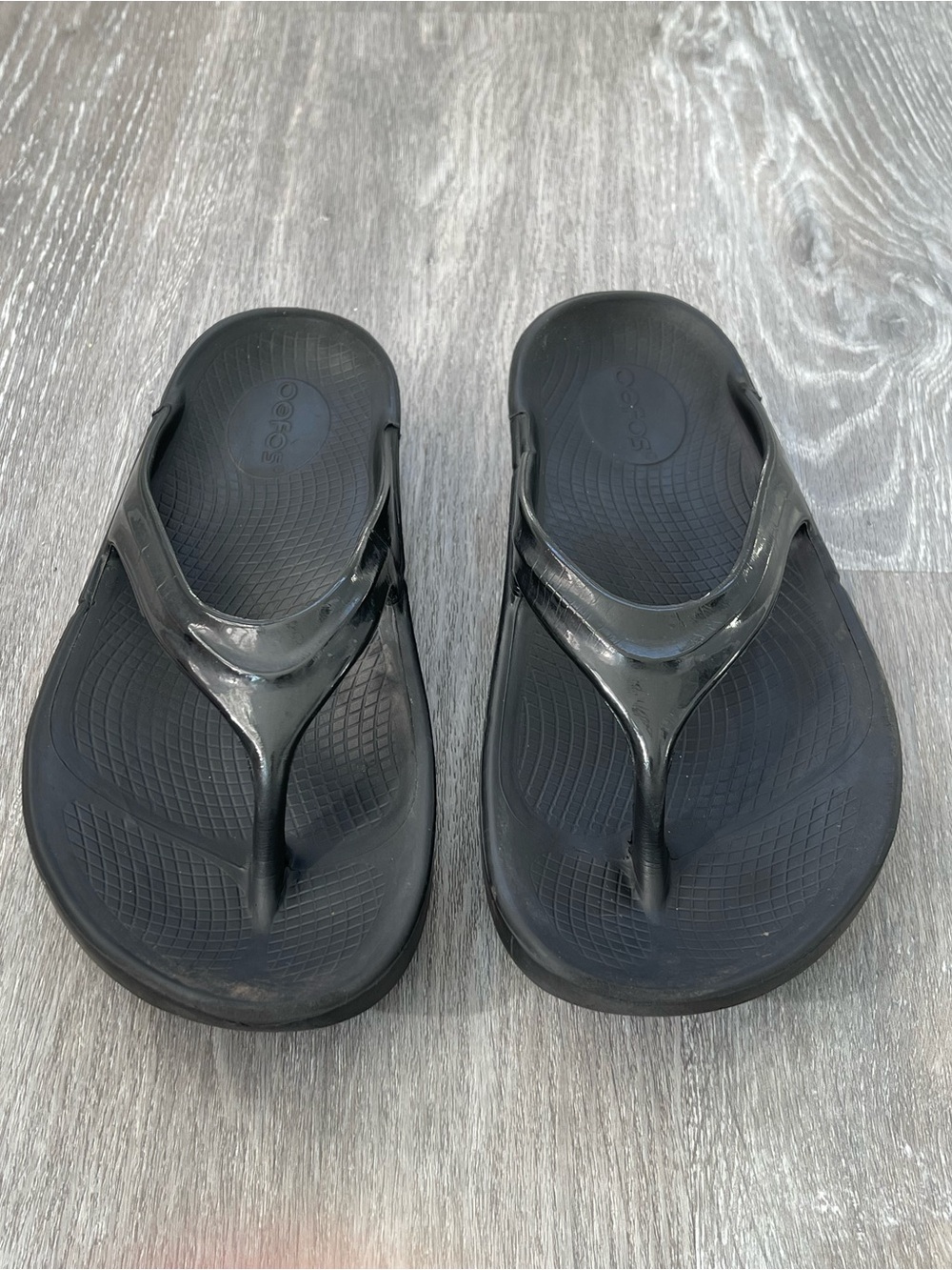 OOFOS Women's OOlala Luxe Recovery Sandals Size 7